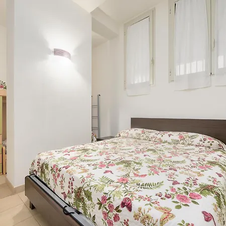 297 - Casa Delpigato In Centro, 70metri Dal Mare E Dalle Spiagge Di Appartement *